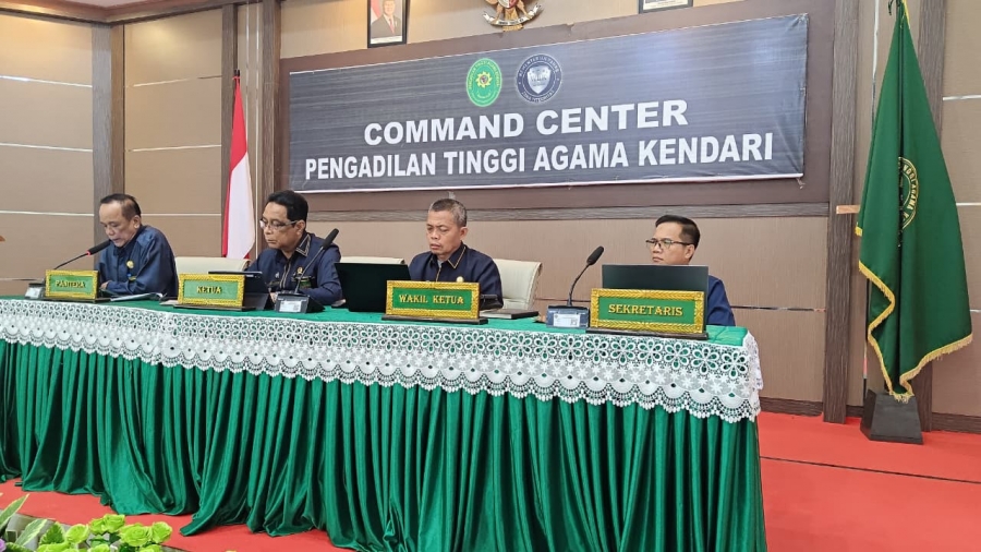 PTA Kendari Gelar Rapat Berkala Evaluasi Kinerja Bulanan