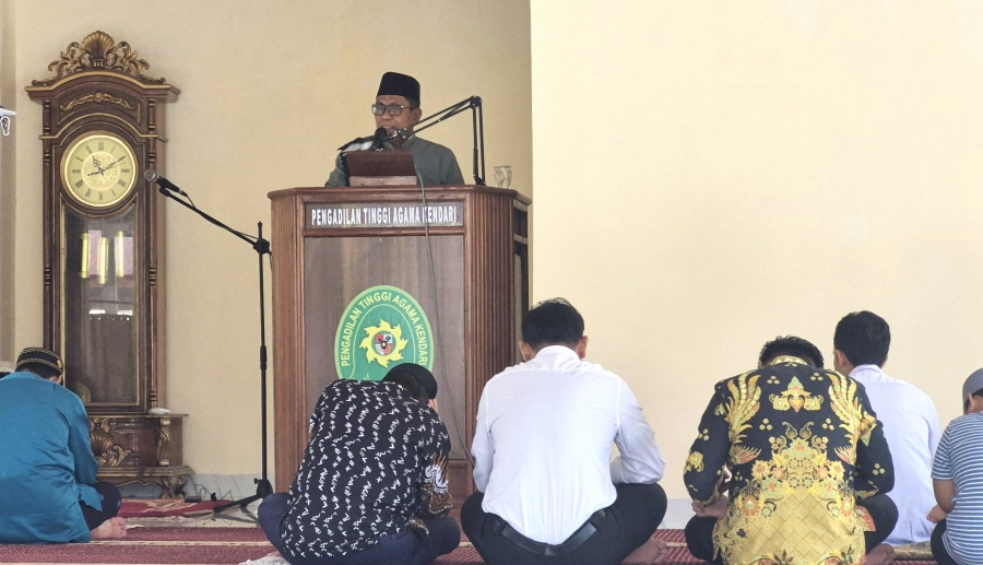 Khutbah Jum’at di PTA Kendari: Hikmah dalam Istiqomah
