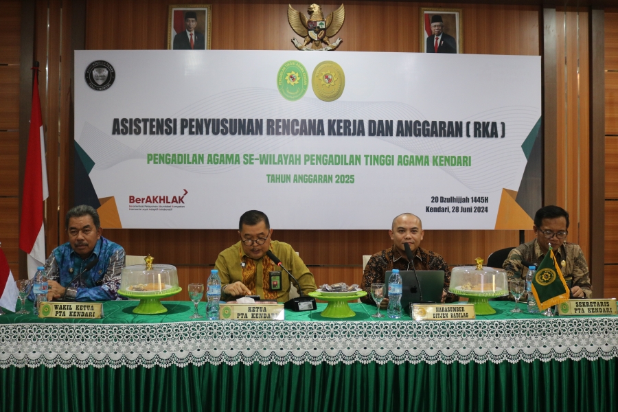 PTA KENDARI SELENGGARAKAN ASISTENSI PENYUSUNAN RENCANA KERJA DAN ANGGARAN TAHUN 2025