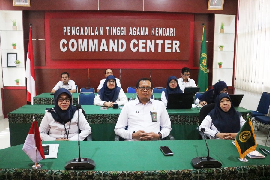 PTA KENDARI IKUTI WEBINAR PENGUATAN UNIT PENGENDALIAN GRATIFIKASI DAN UPAYA PEMBERANTASAN TINDAK PIDANA KORUPSI